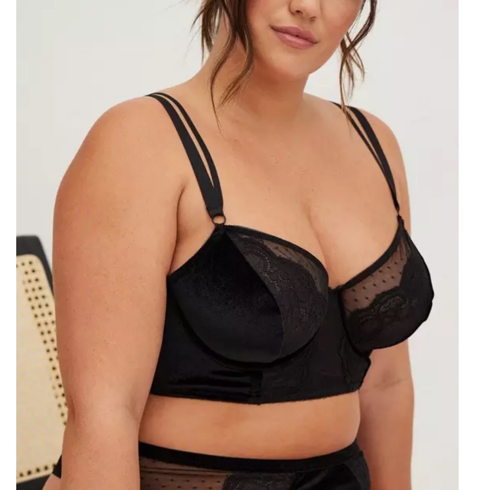 Torrid Velour And Lace Underwire Bra